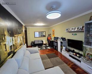 Living room of Flat for sale in Pontevedra Capital 