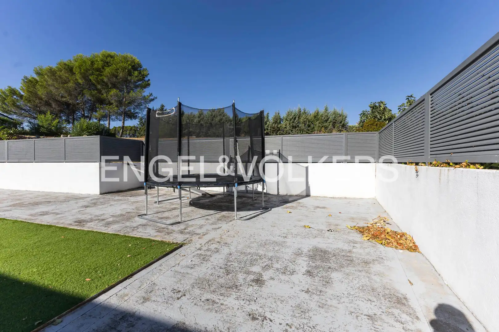 Terraza de Casa o chalet en venta en Paracuellos de Jarama con Aire acondicionado, Calefacción y Jardín privado