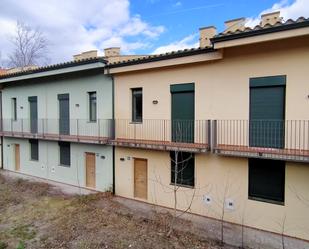 Exterior view of Single-family semi-detached for sale in Maçanet de Cabrenys