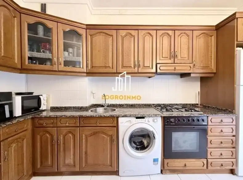 Kitchen of Flat for sale in  Logroño  with Heating and Terrace
