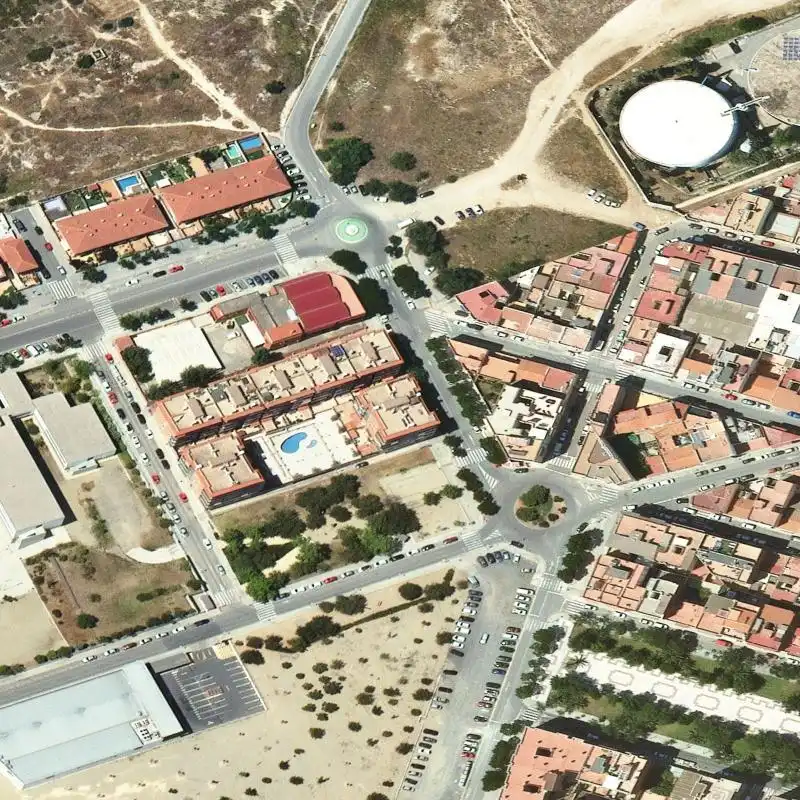 Flat for sale in CL MIQUEL COLL I ALENTORN DE, nº 6, Planta 1, Puerta B, imagen 2