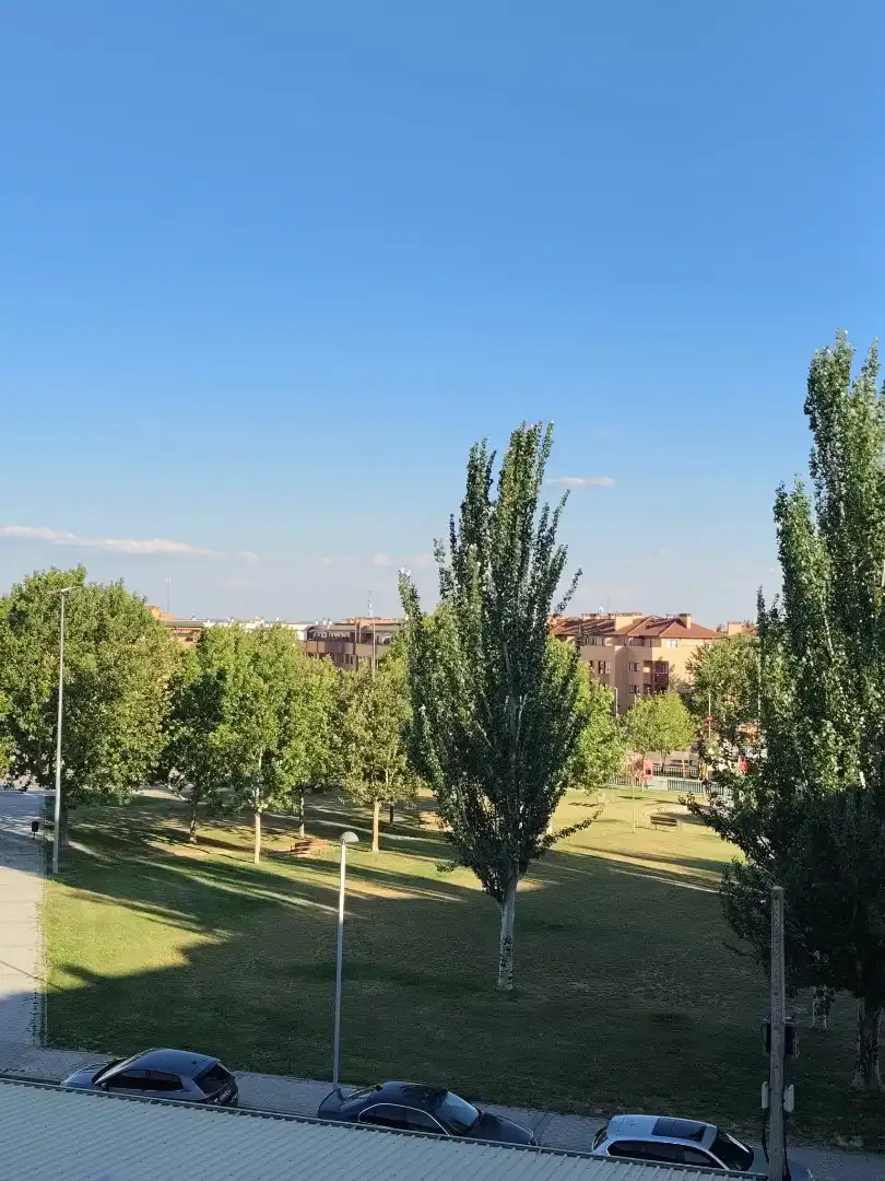 Exterior view of Flat for sale in Cistérniga  with Heating, Parquet flooring and Terrace