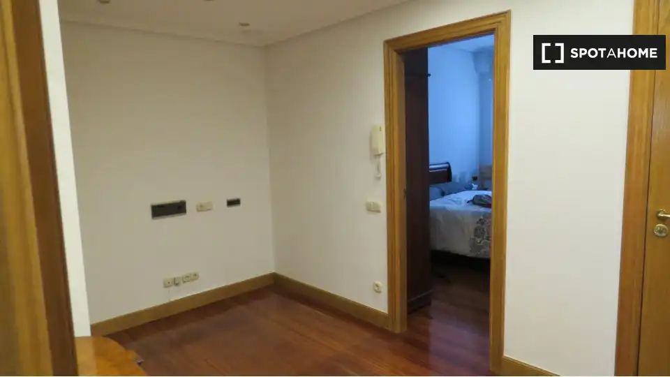 Room in Amara