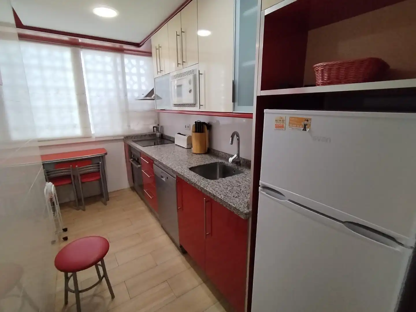 Kitchen of Apartments for sale in Benidorm  with Air Conditioner, Private garden and Storage room