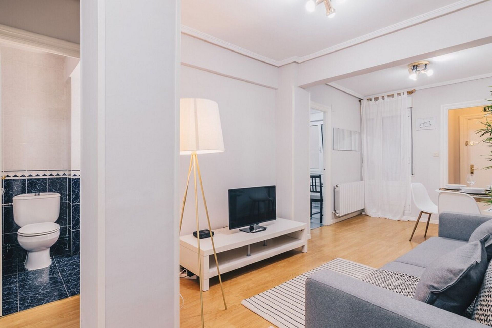 Sala de estar de Piso de alquiler en L'Alfàs del Pi con Aire acondicionado, Trastero y Amueblado