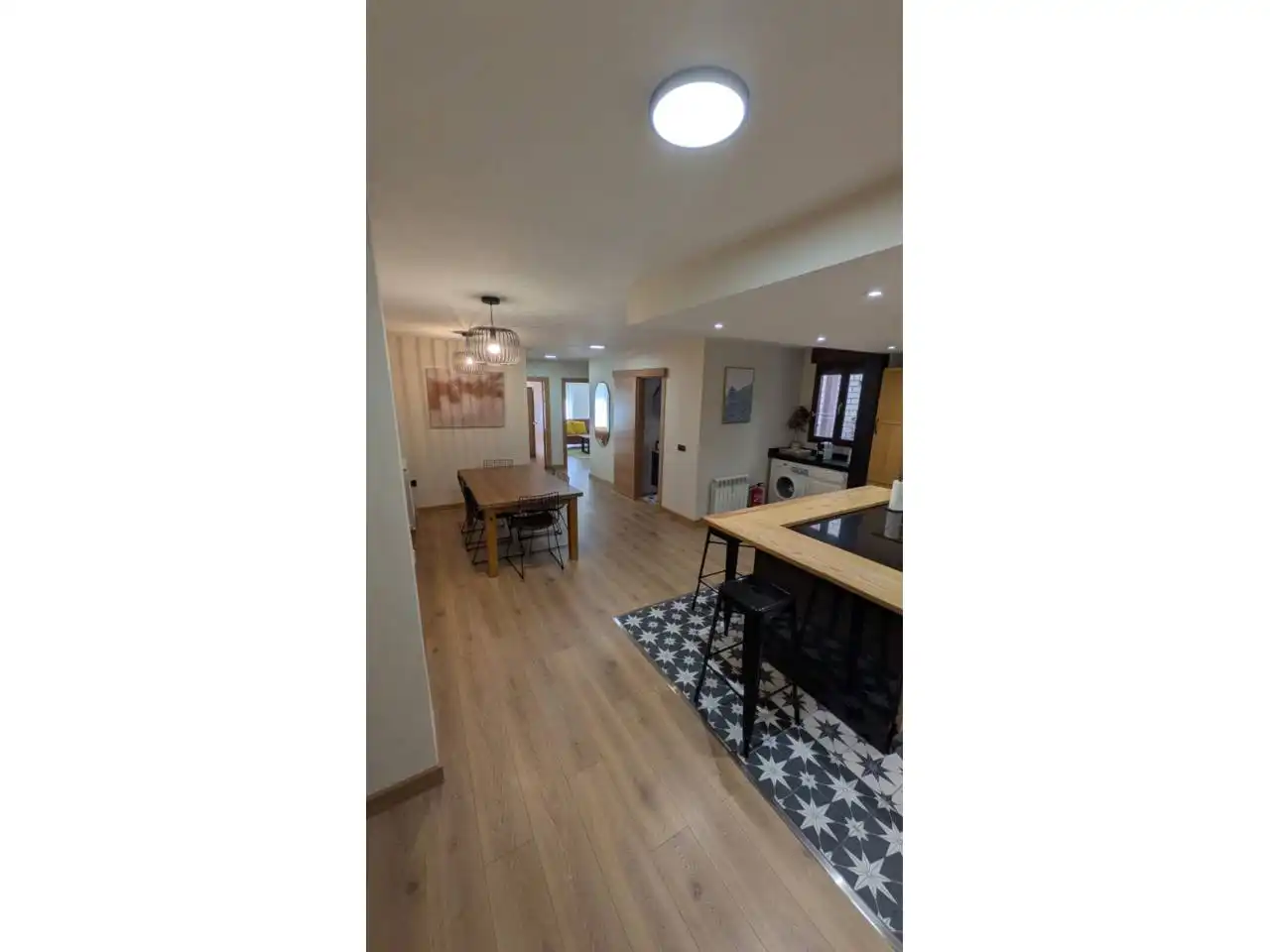 Piso en venta en León Capital  con Calefacción, Parquet y Trastero