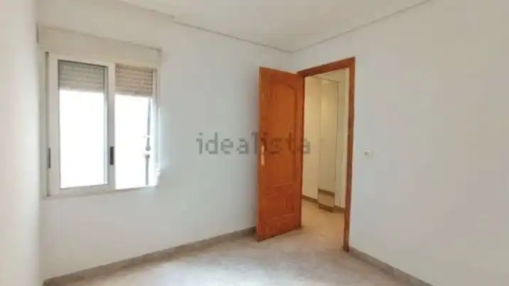 Piso de alquiler en Carrer de Joan d'Àustria, Centro