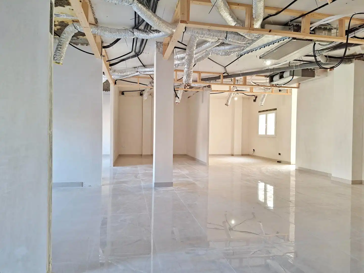 Commercial properties for sale in Roquetas de Mar