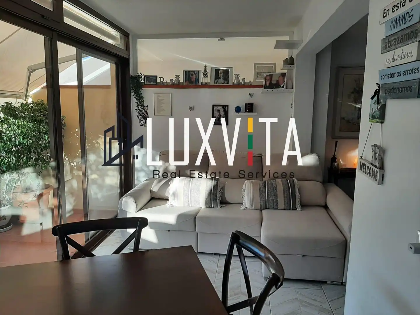 Living room of Detached homes for sale in Adeje  with Air Conditioner, Terrace and Balcony