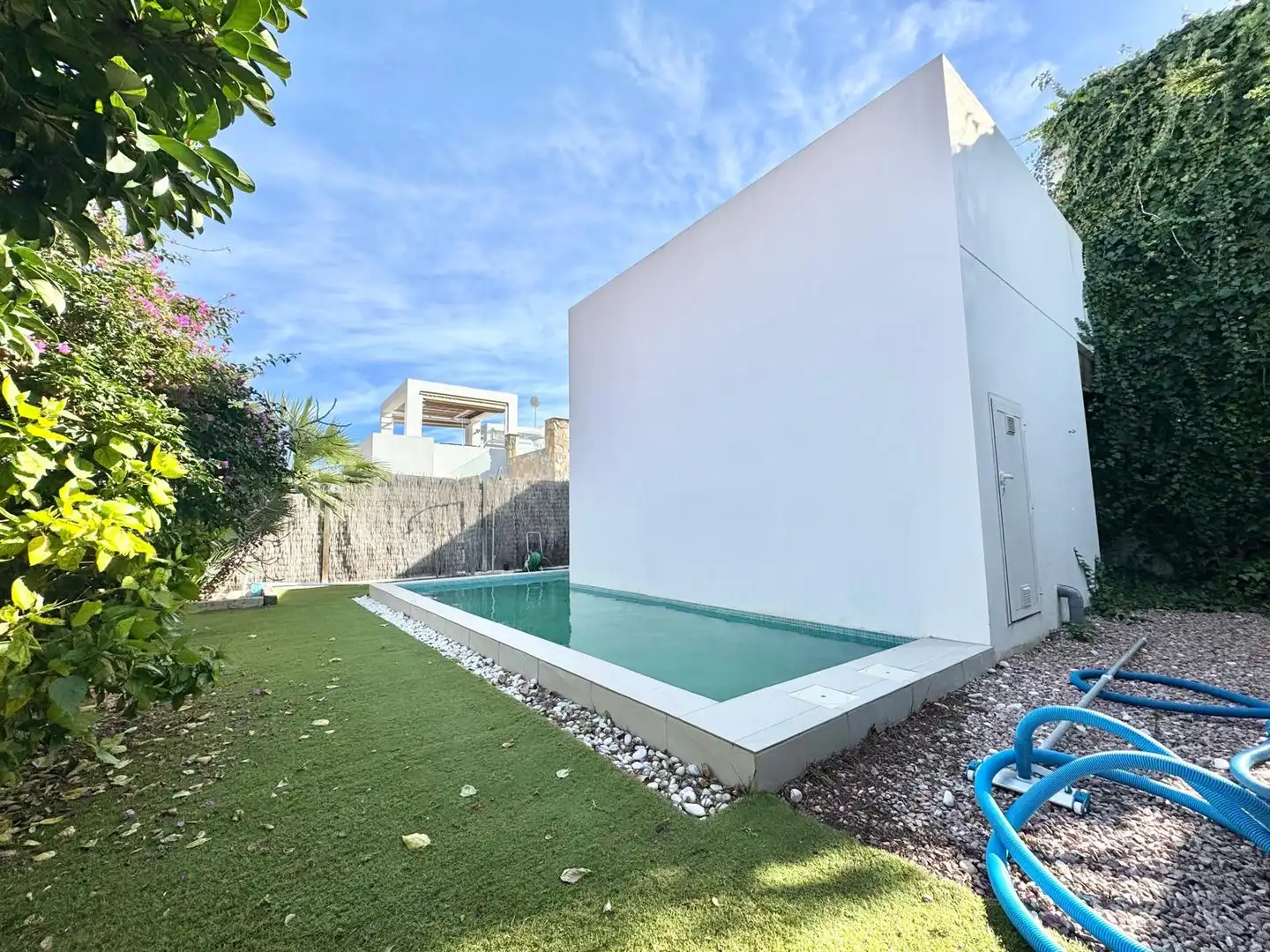 Piscina de Casa o chalet de alquiler en Orihuela con Aire acondicionado, Calefacción y Jardín privado