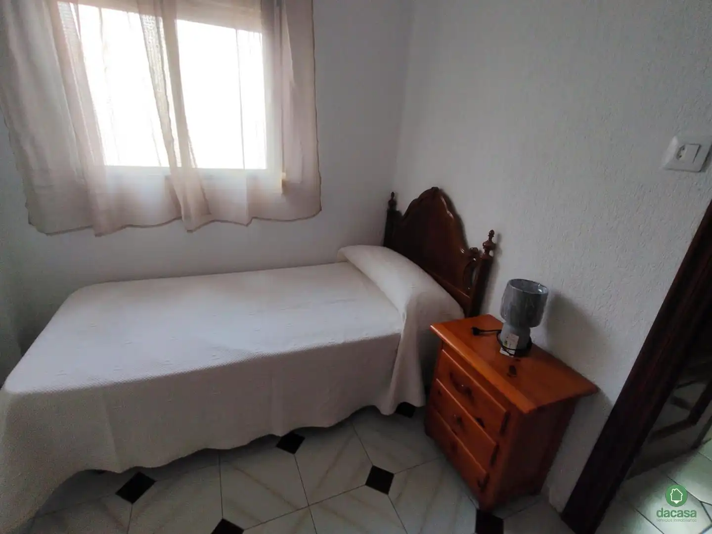 Habitación de Piso de alquiler en Huelva con Terraza, Amueblado y Horno