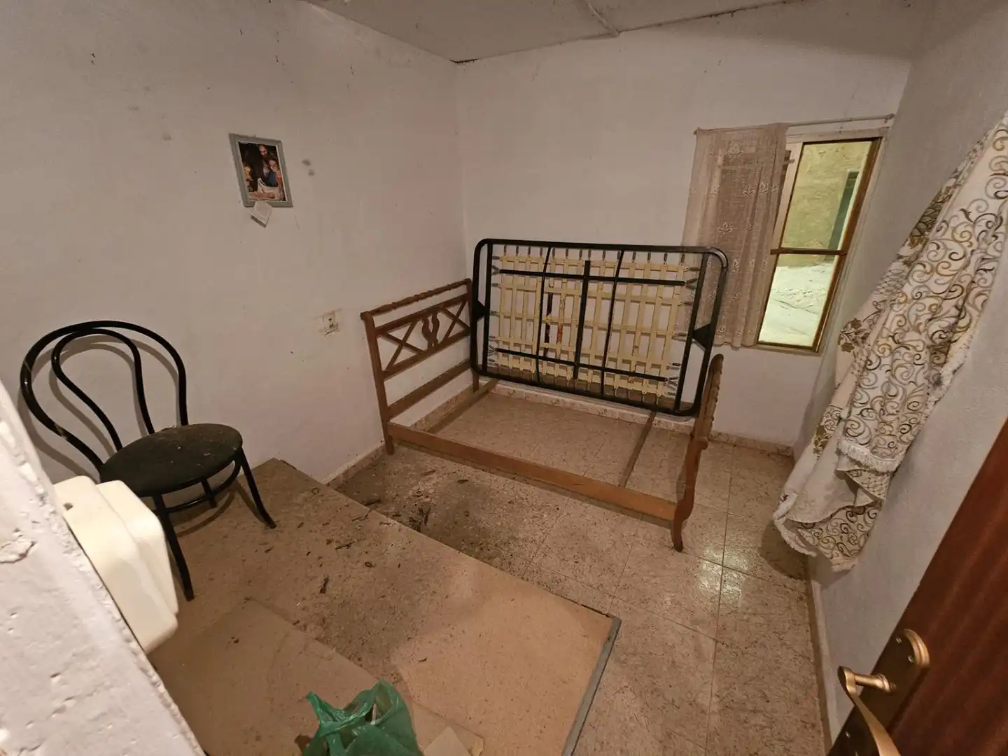 Habitación de Casa o chalet en venta en Chodos / Xodos con Calefacción, Trastero y Amueblado