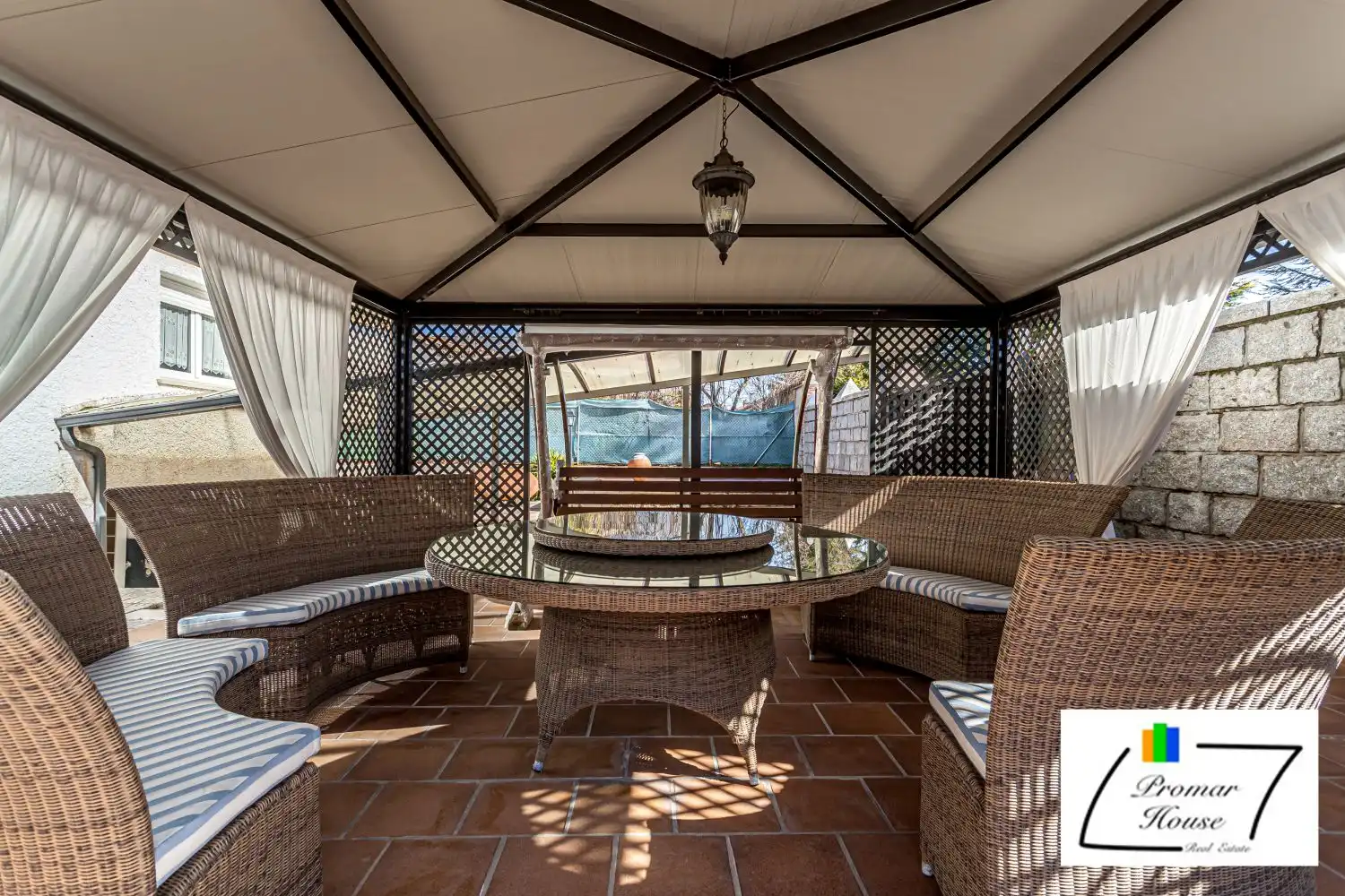 Terraza de Casa o chalet en venta en Ávila con Calefacción, Jardín privado y Terraza