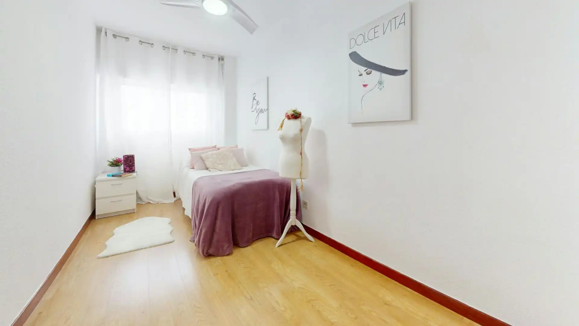 Schlafzimmer von Wohnung zur Miete in Madrid mit Klimaanlage, Heizung und Privatgarten
