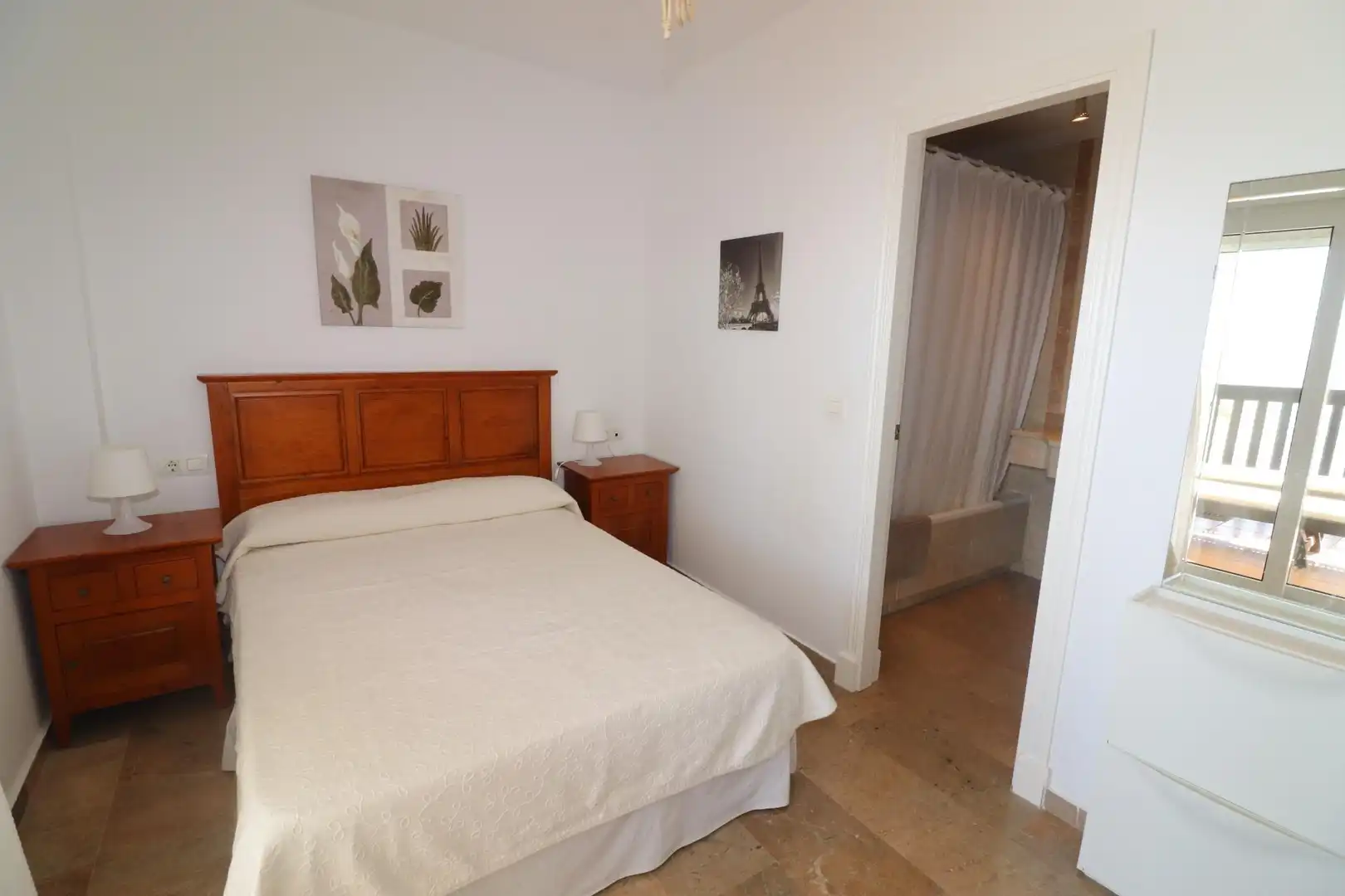 Schlafzimmer von Wohnungen zur Miete in Mijas mit Heizung, Privatgarten und Terrasse