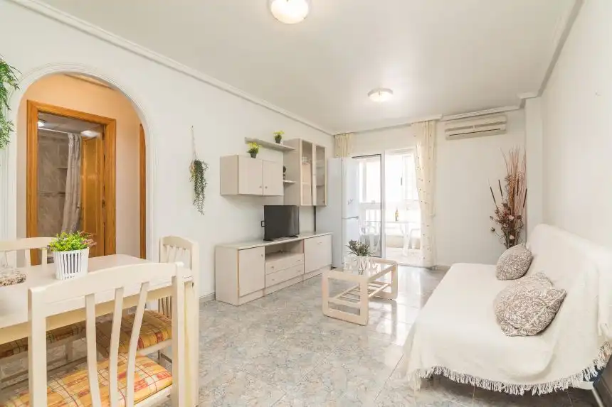 Schlafzimmer von Wohnung zum Verkauf in Elche / Elx mit Klimaanlage, Terrasse und Möbliert