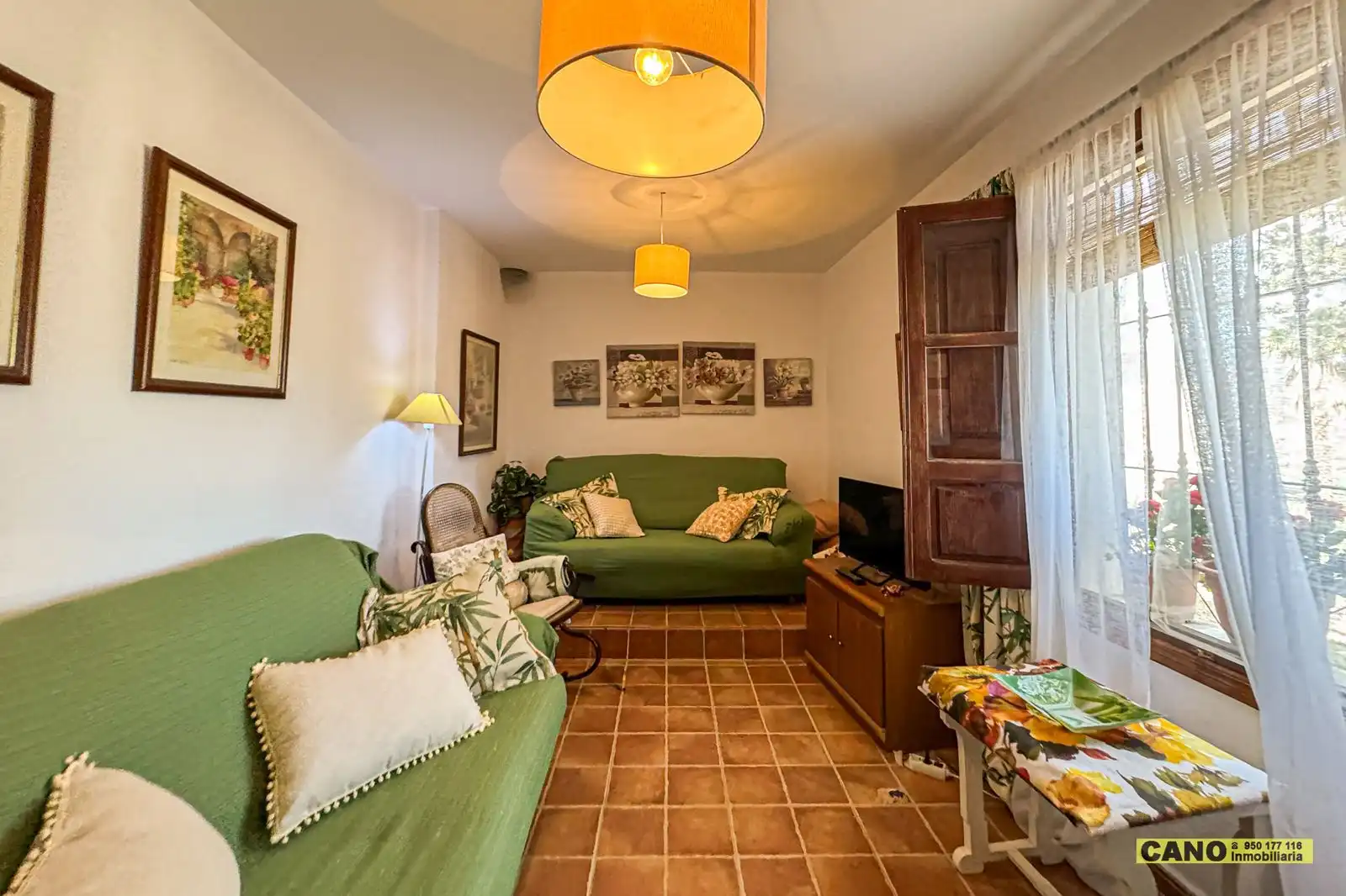 Sala de estar de Casa o chalet en venta en Instinción con Terraza y Trastero