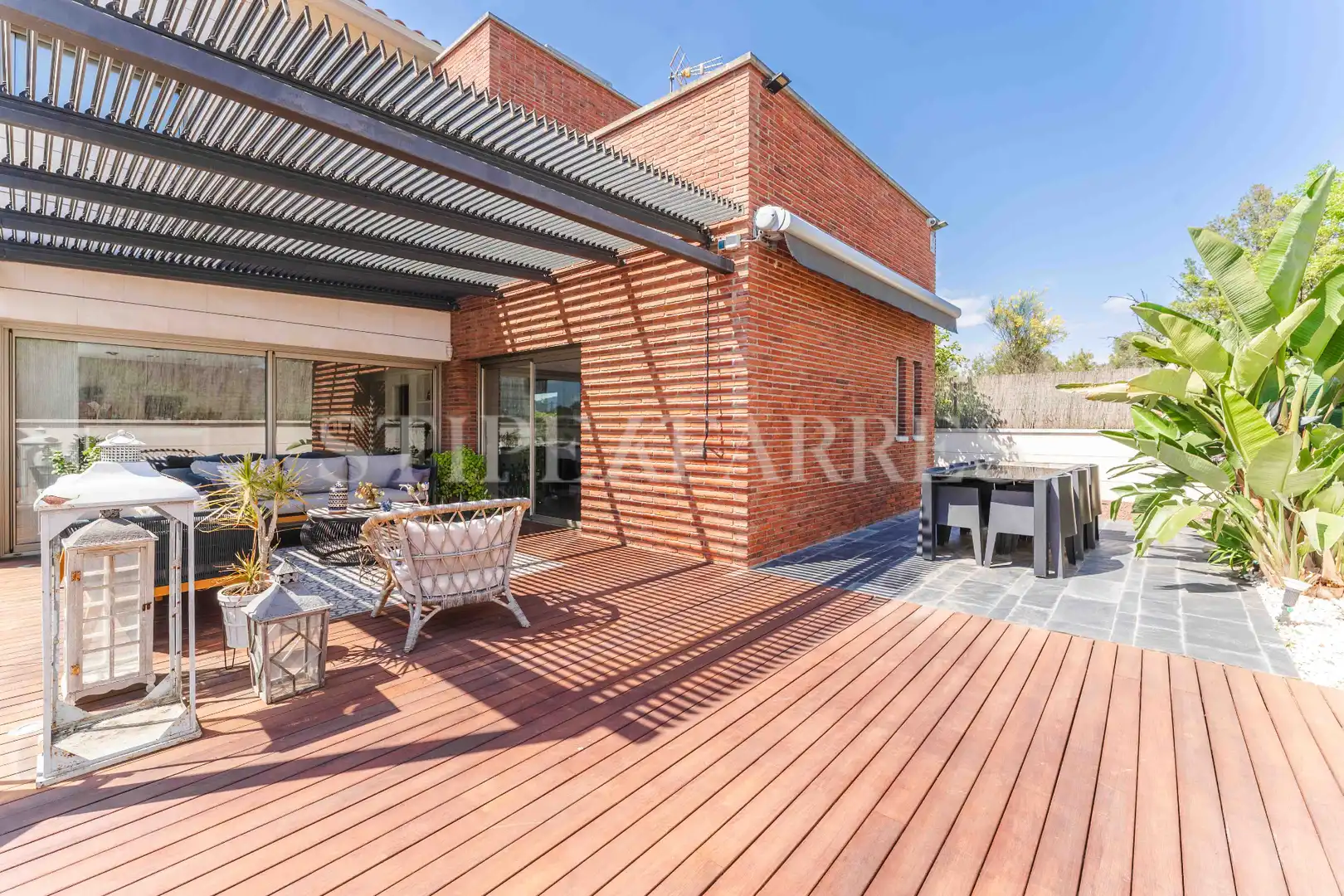 Terraza de Casa o chalet de alquiler en El Papiol con Aire acondicionado, Calefacción y Jardín privado