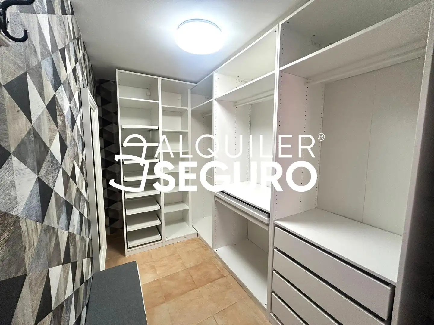Flat for rent in Comadre, Chinchón