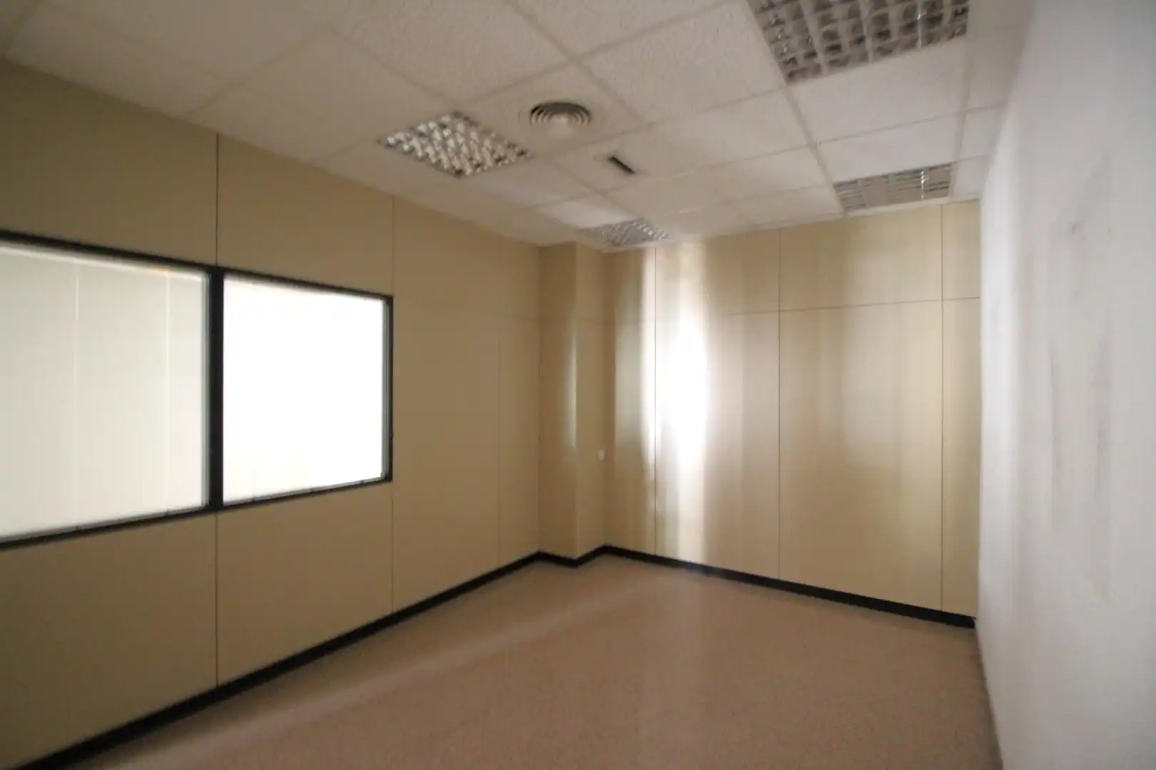 Local commercial à vendre à Petrer, imagen 18