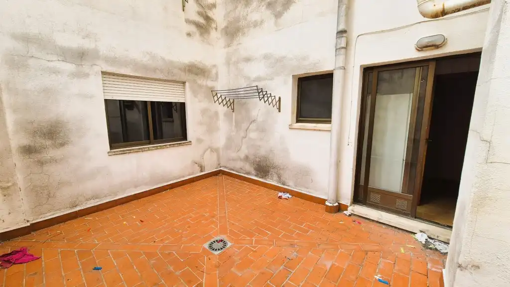 Terraza de Piso en venta en Torrent con Balcón