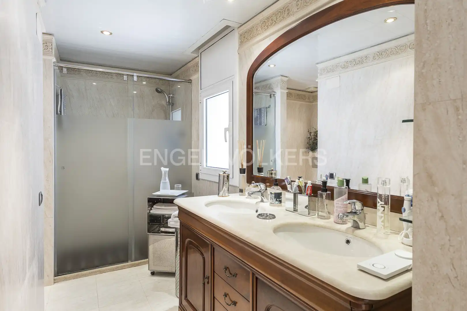 Baño de Casa o chalet en venta en Barcelona con Aire acondicionado, Calefacción y Jardín privado