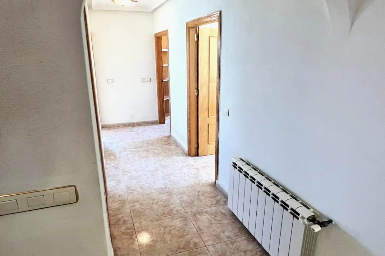 Casa pareada con jardín en venta en Calle C. Meridiano 4, imagen 30