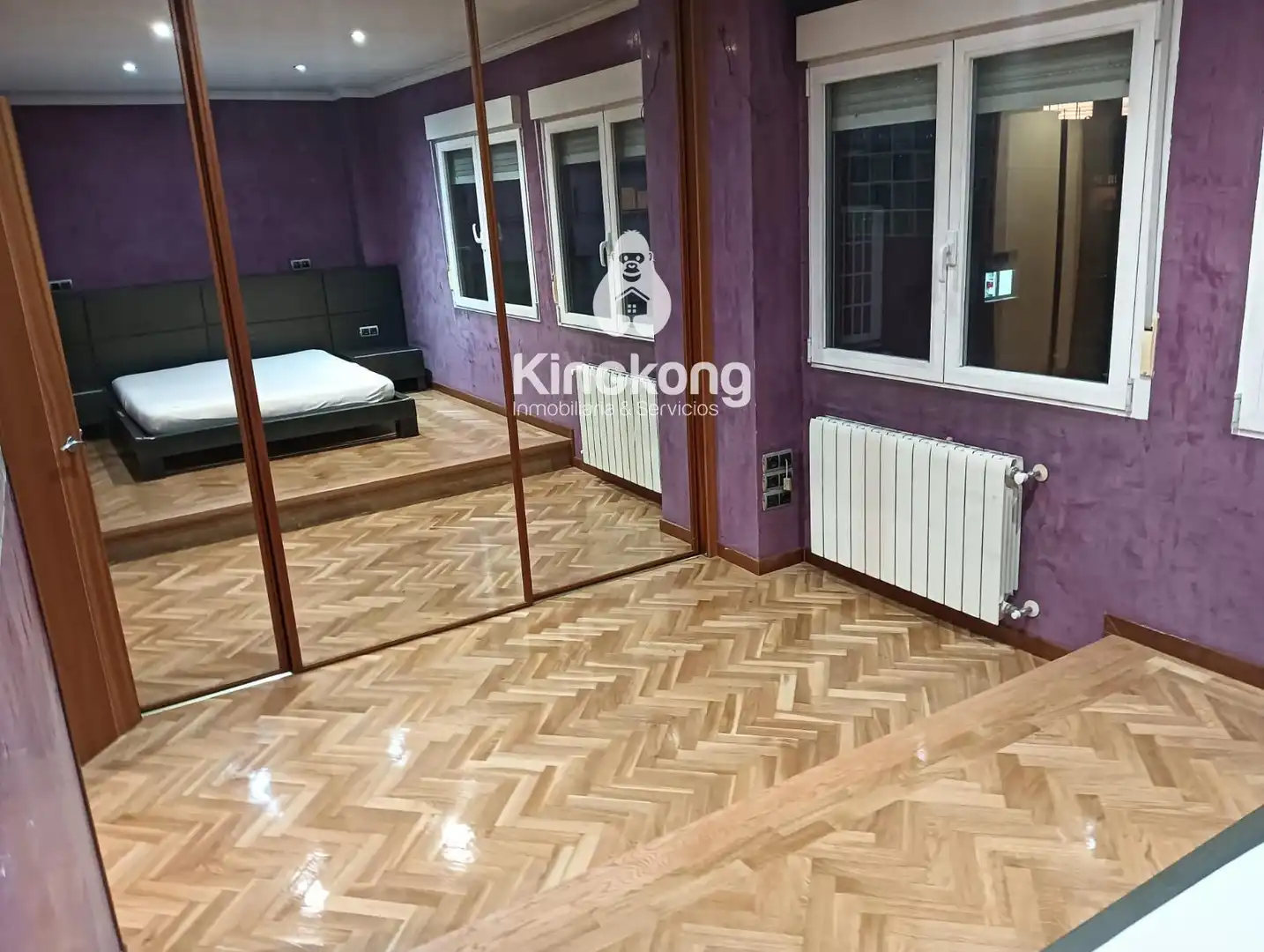 Bedroom of Flat for sale in Madrid  with Air Conditioner, Heating and Swimming Pool