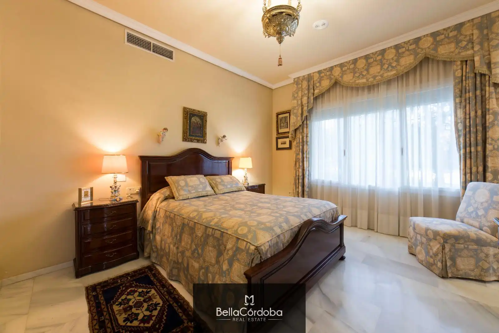 Bedroom of Houses for sale in Córdoba  with Air Conditioner, Heating and Terrace