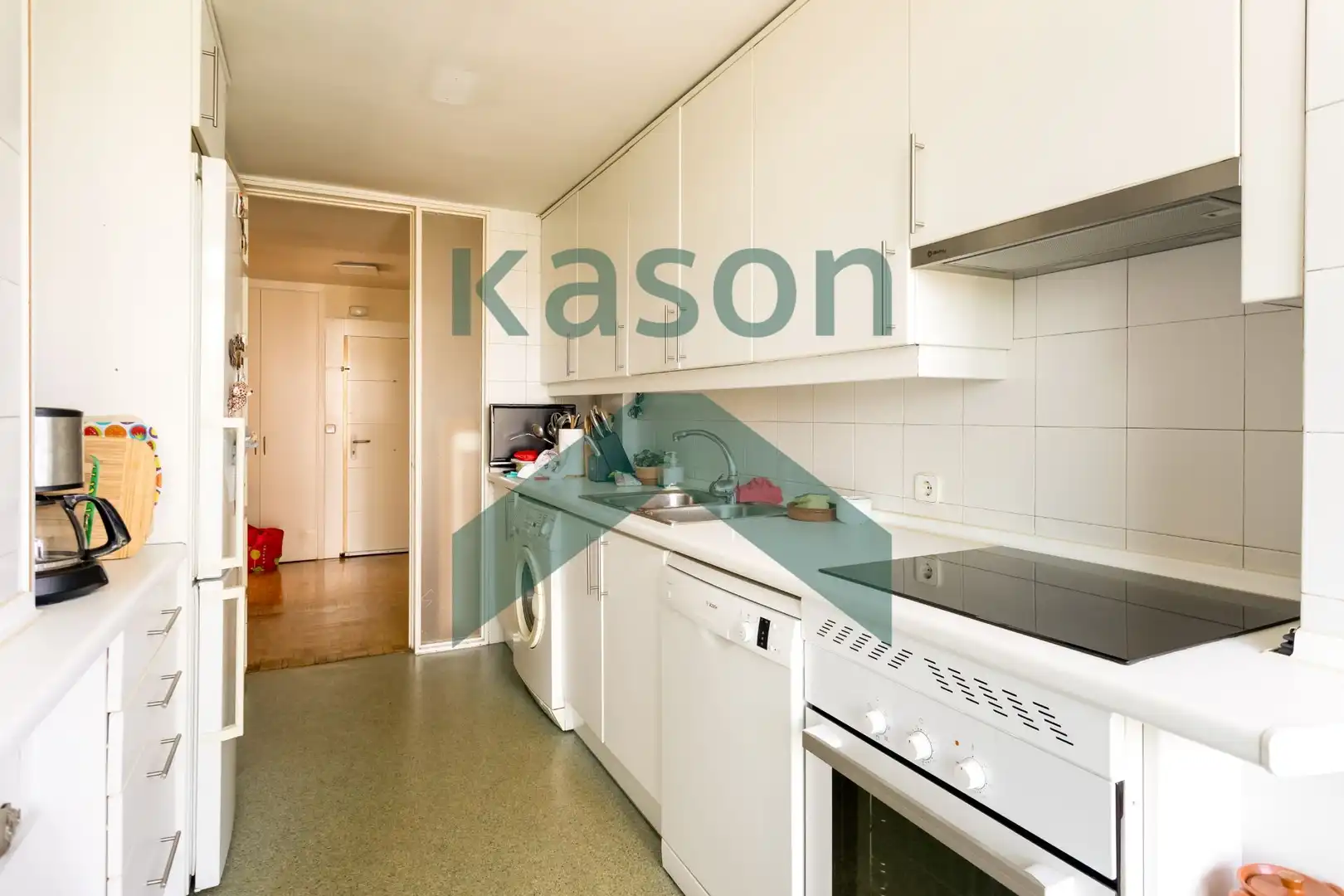 Cuina de Apartament en venda en Madrid amb Aire condicionat, Calefacció i Traster