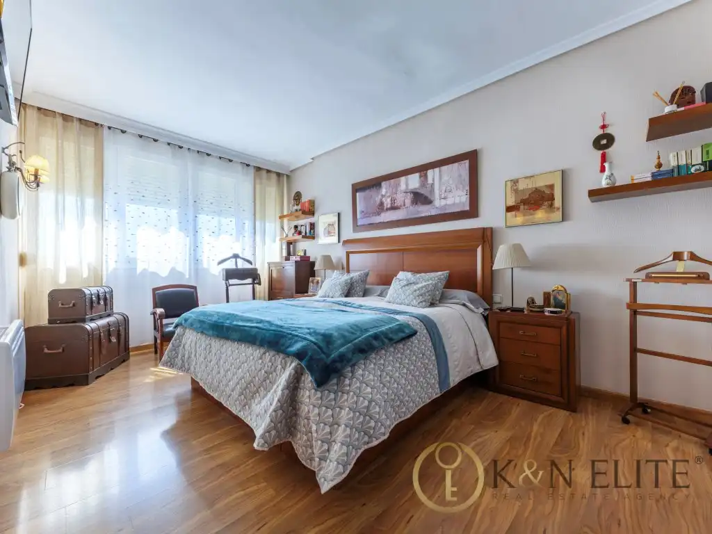 Dormitori de Àtic en venda en Alicante / Alacant amb Jardí privat, Terrassa i Piscina