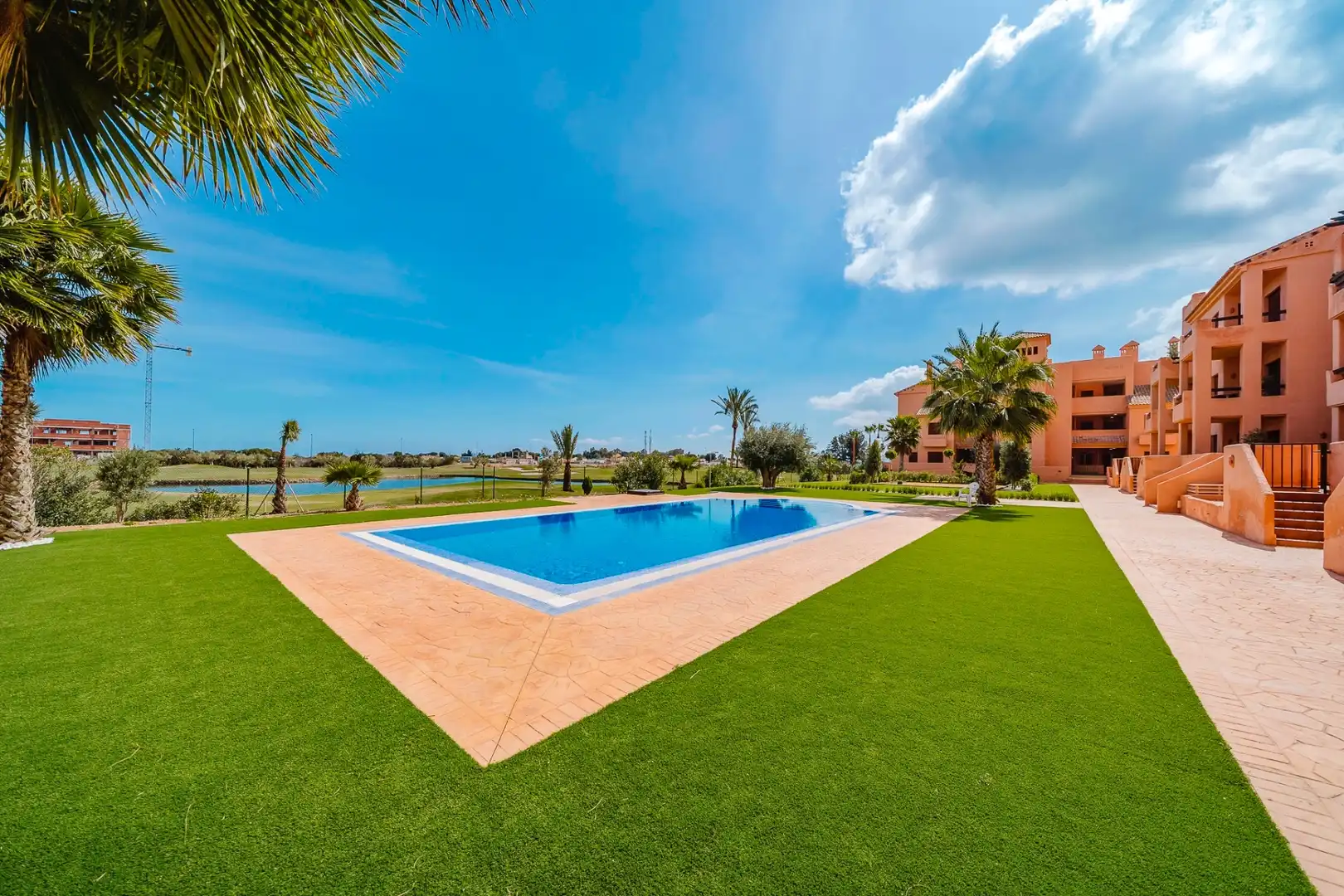 Apartamento con piscina en venta en Las Lomas de Rame - Bahía Bella