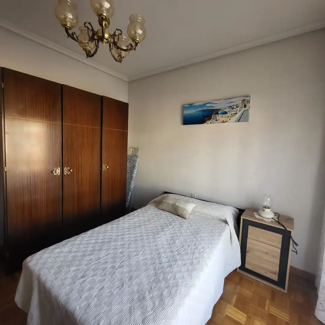 Schlafzimmer von Wohnung zur Miete in Ávila mit Heizung, Terrasse und Möbliert