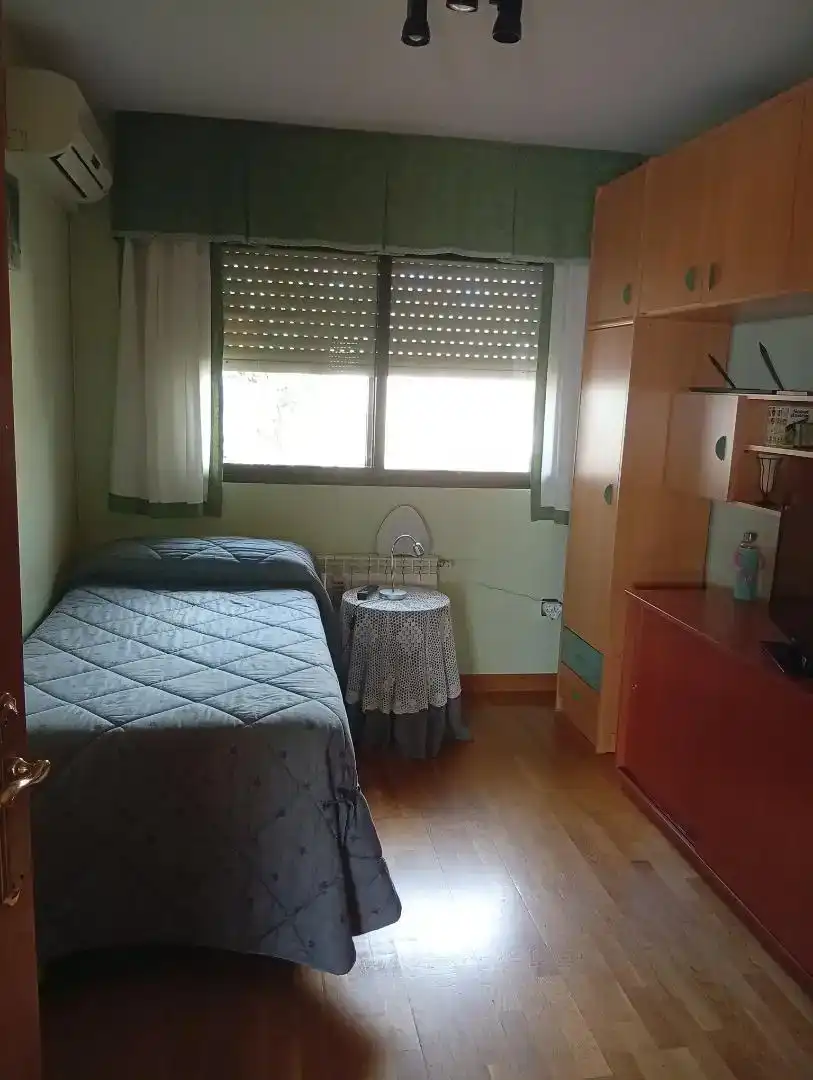 Habitación de Casa o chalet en venta en Colmenarejo con Aire acondicionado, Jardín privado y Parquet
