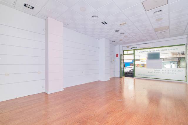 Local comercial en Alquiler en  CL AZORIN 3. GRANADA  en Camino de Ronda