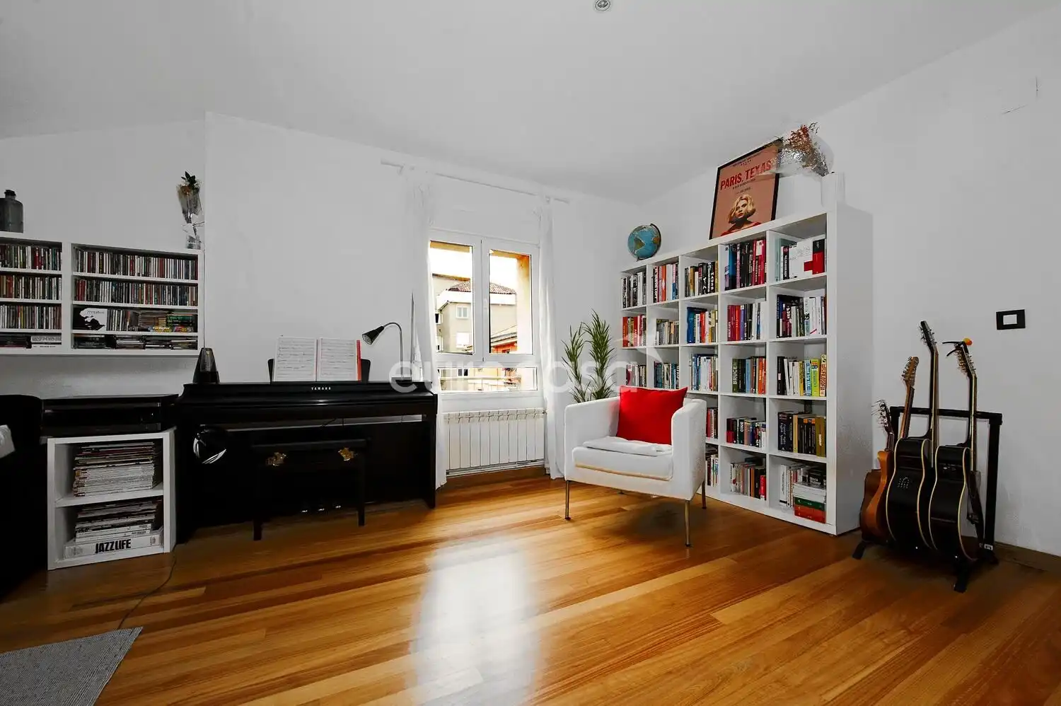 Sala de estar de Piso en venta en Santander con Calefacción y Parquet