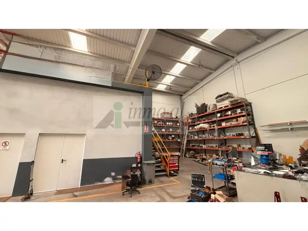 Nave industrial en venta en Carretera Comarcal 238, imagen 3