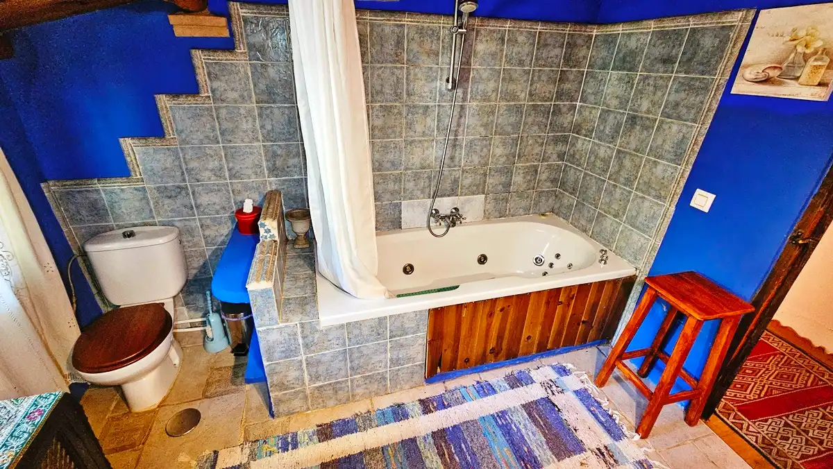 Baño de Finca rústica en venta en Los Marines con Jardín privado, Terraza y Trastero