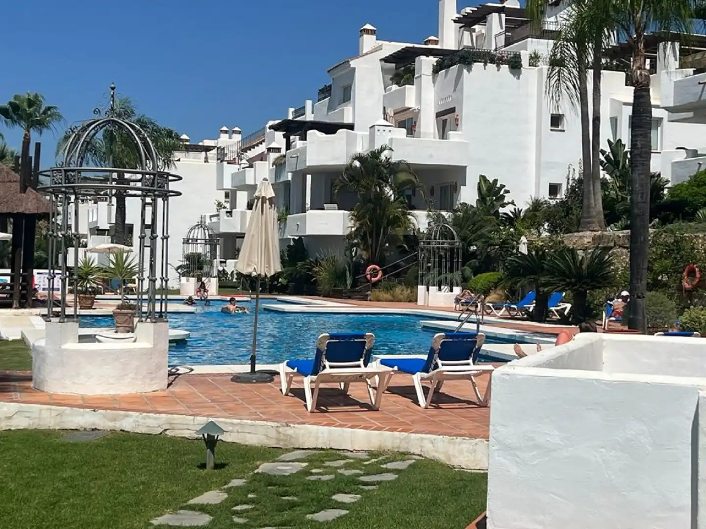 Apartment mit Pool zum Verkauf in Nueva Andalucía, imagen 21