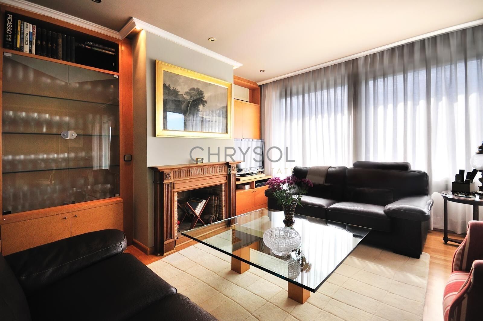 Living room of Flat for sale in  Barcelona Capital  with Air Conditioner, Heating and Parquet flooring