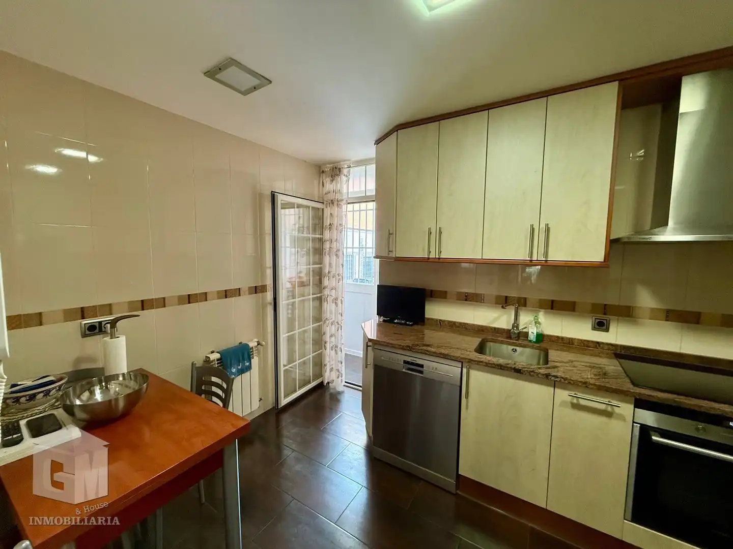 Kitchen of Flat for sale in Ensanche