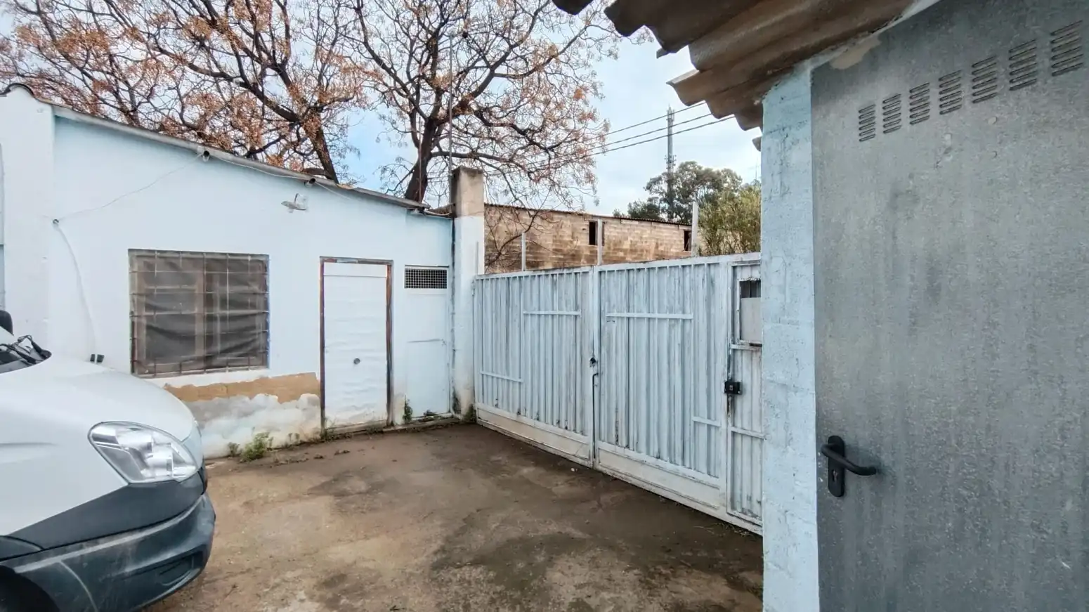 Vista exterior de Nave industrial en venta en Aldaia