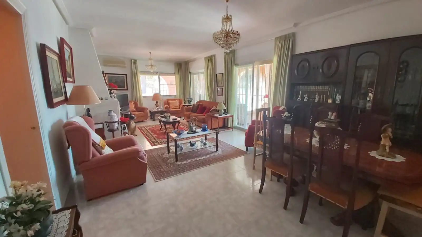 Sala de estar de Casa o chalet en venta en La Nucia con Piscina