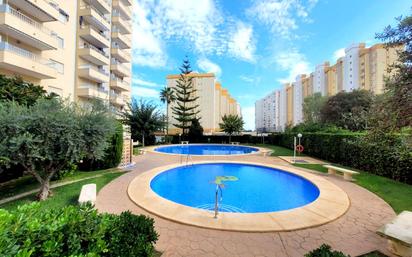 Piscina de Apartament en venda en Gandia amb Terrassa, Traster i Moblat