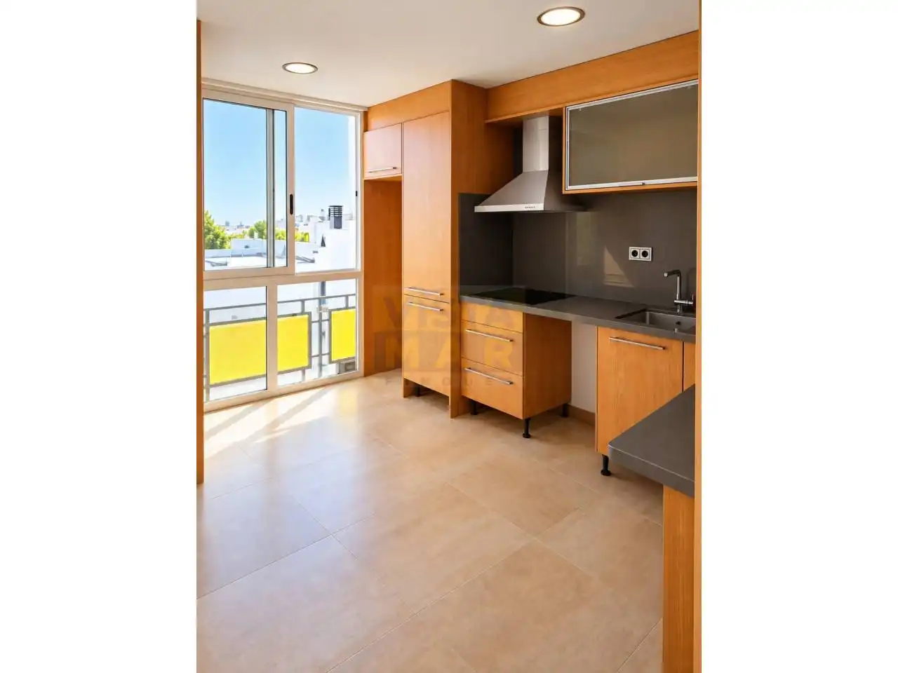 Piso con terraza en venta en Cunit Residencial, imagen 3