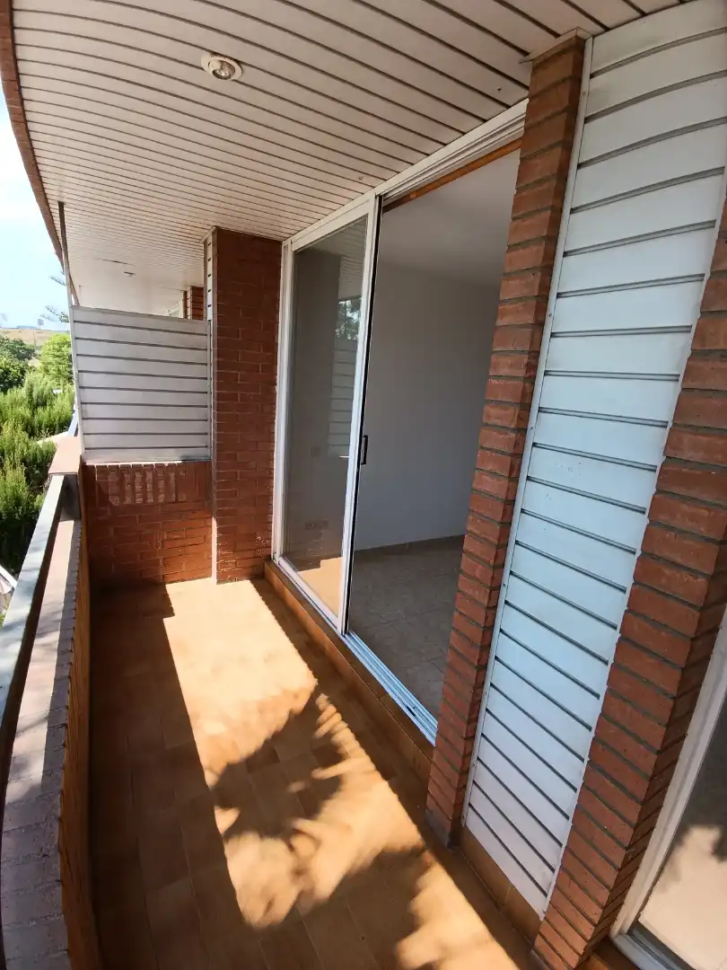 Terrasse von Wohnungen zur Miete in Sant Joan Despí mit Heizung, Möbliert und Ofen