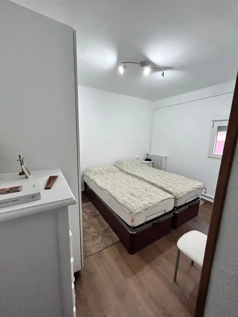Habitación de Piso en venta en San Leonardo de Yagüe con Calefacción, Amueblado y Lavadora