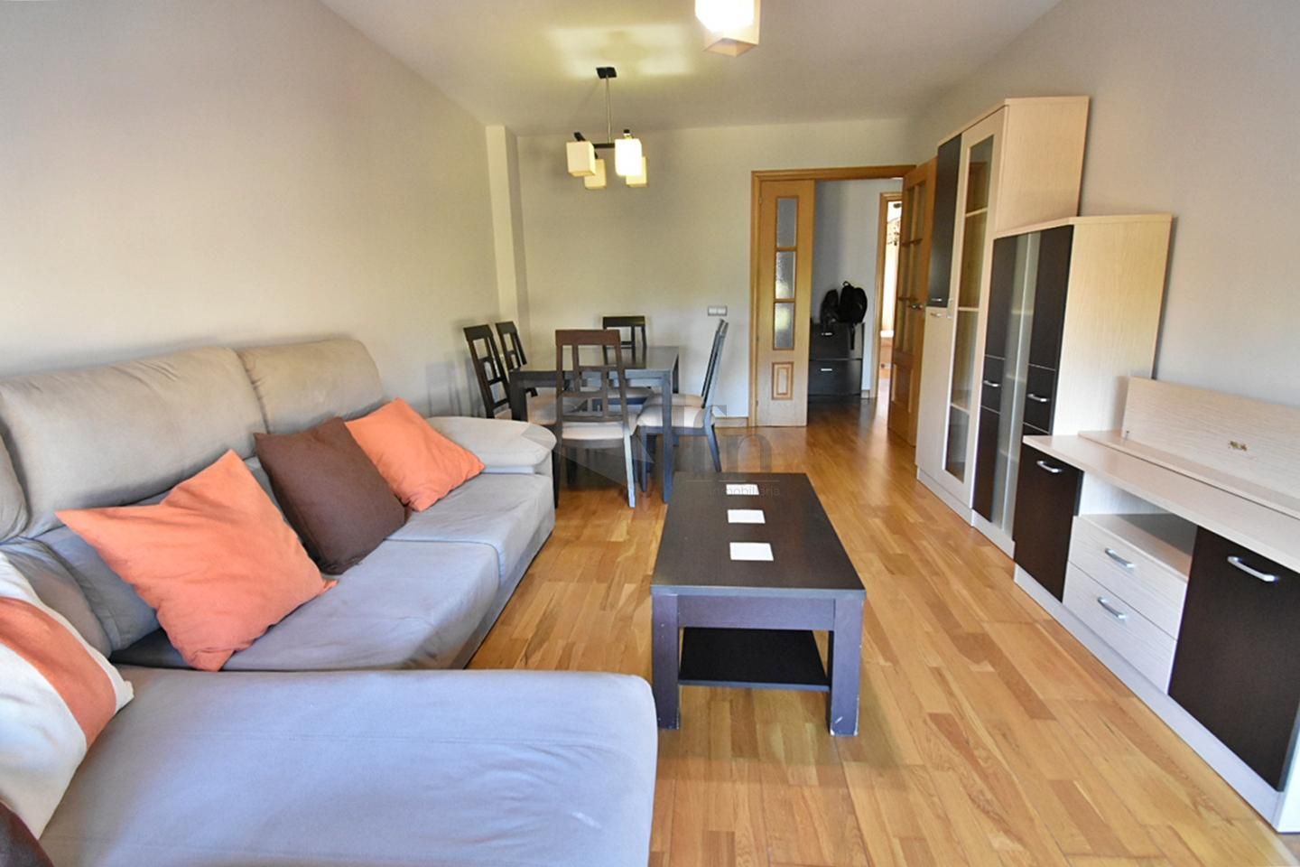 Wohnzimmer von Wohnung zum verkauf in Olmedo mit Abstellraum und Möbliert