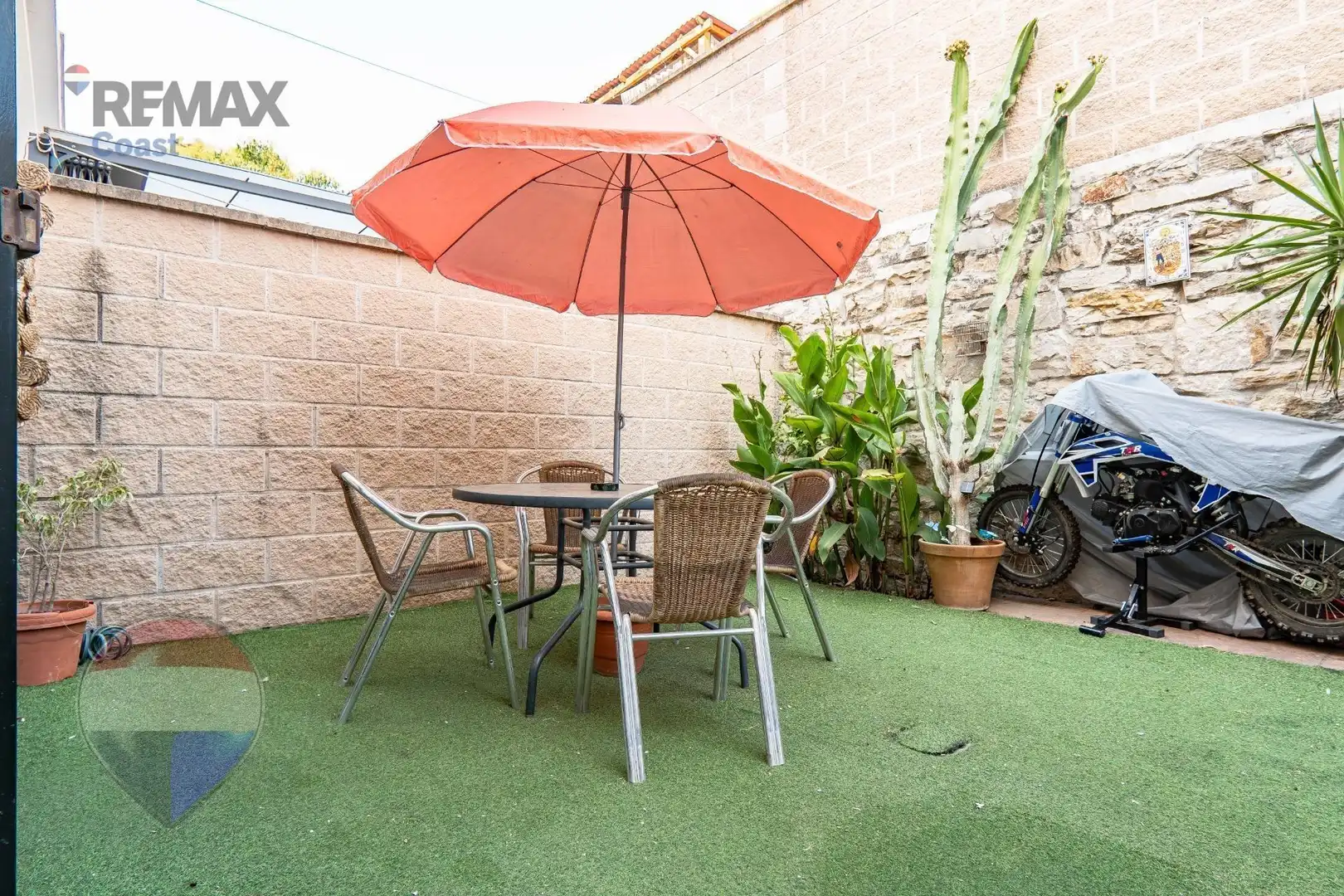 Terrassa de Casa adosada en venda en Cártama amb Piscina comunitària