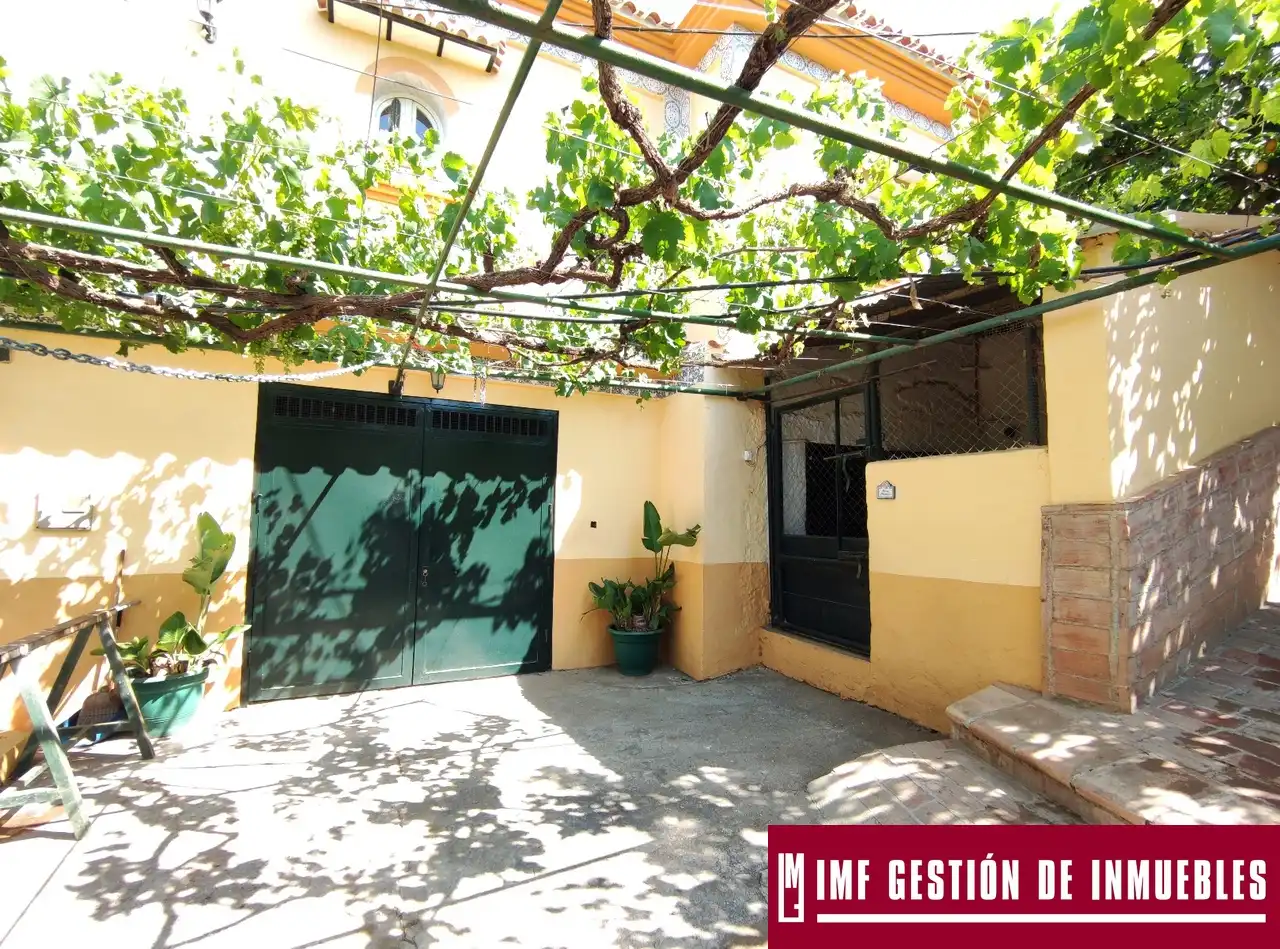 Vista exterior de Finca rústica en venta en Canillas de Aceituno con Jardín privado, Terraza y Amueblado